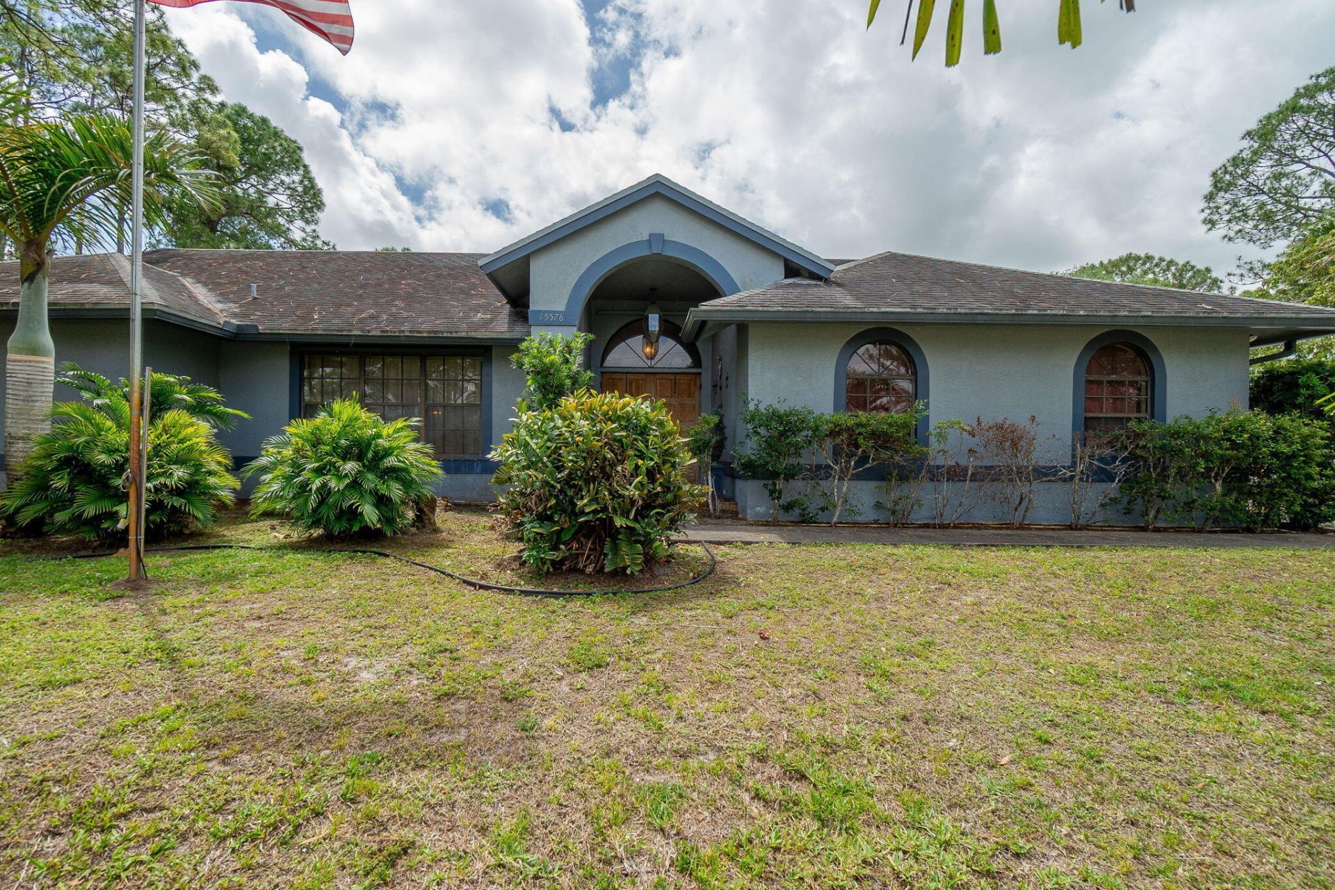 15578 89th Place N, The Acreage, FL 33470 Photo