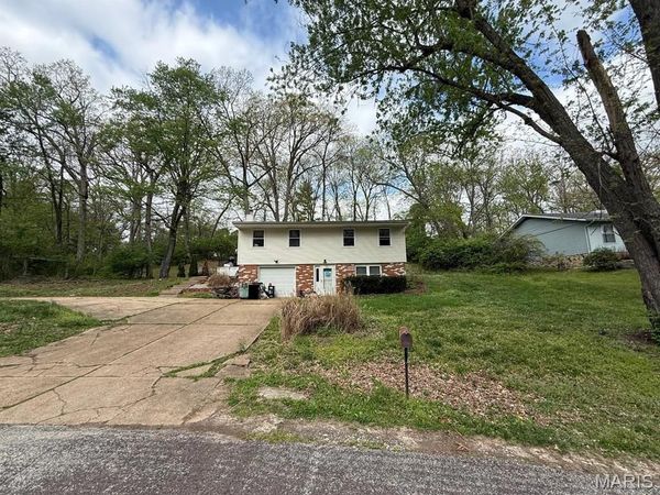 2609 Forest Lane , High Ridge, MO 63049
