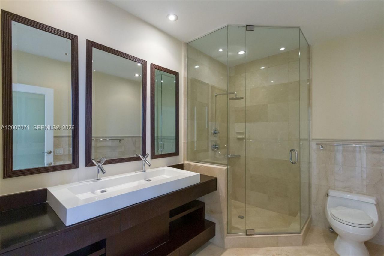 888 Brickell Key Dr, Unit 2802, Miami, FL 33131 Photo