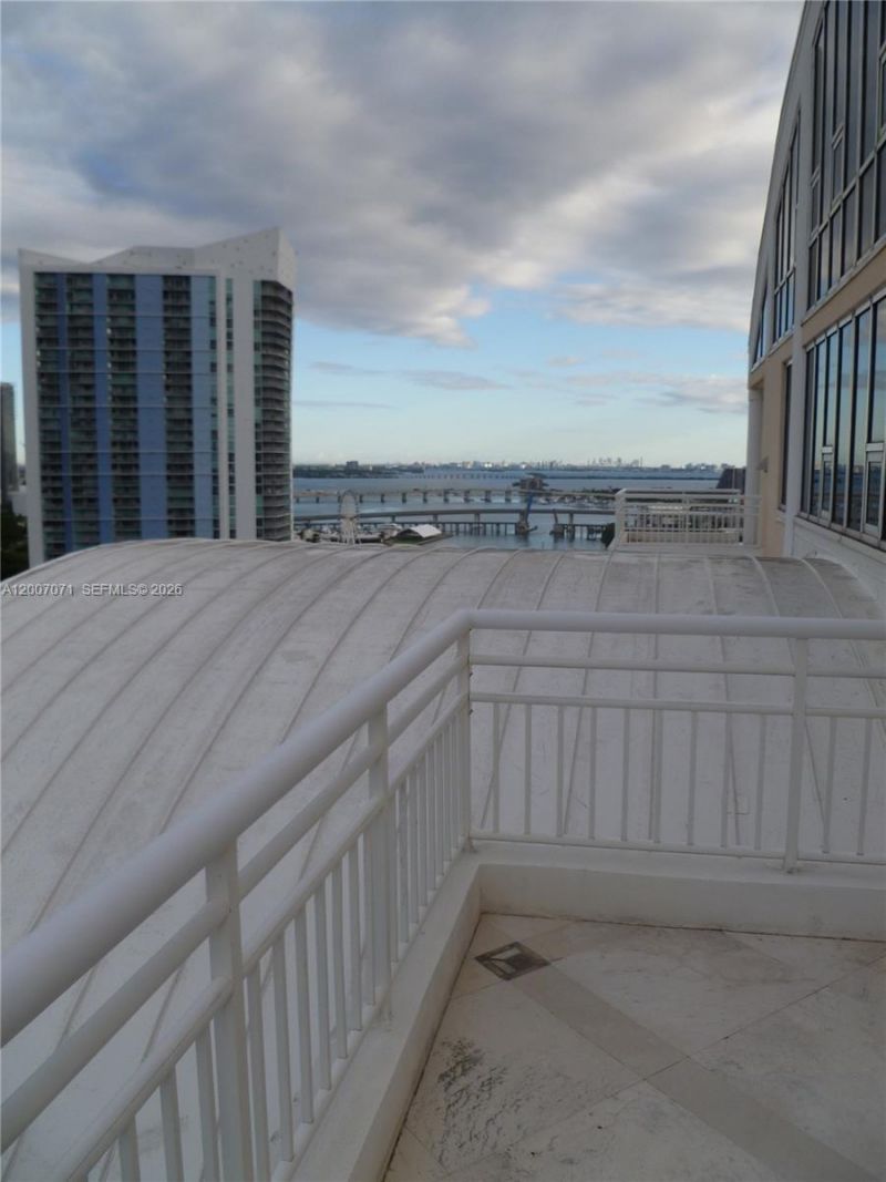 888 Brickell Key Dr, Unit 2802, Miami, FL 33131 Photo