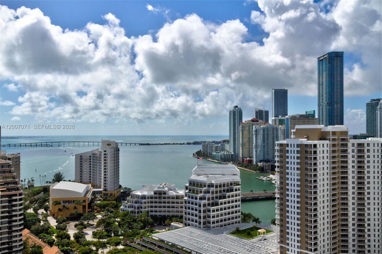 888 Brickell Key Dr, Unit 2802, Miami, FL 33131 Photo