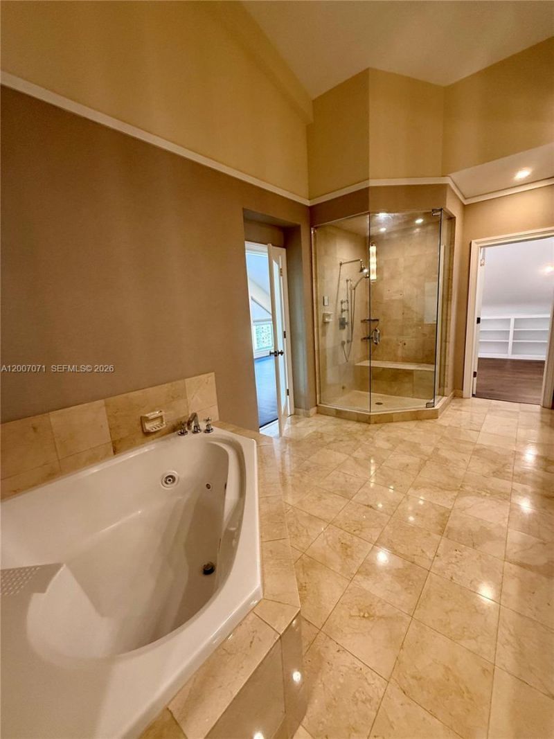 888 Brickell Key Dr, Unit 2802, Miami, FL 33131 Photo