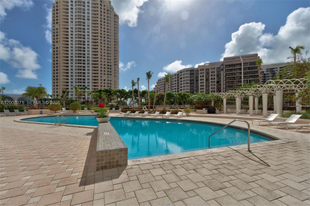 888 Brickell Key Dr, Unit 2802, Miami, FL 33131 Photo