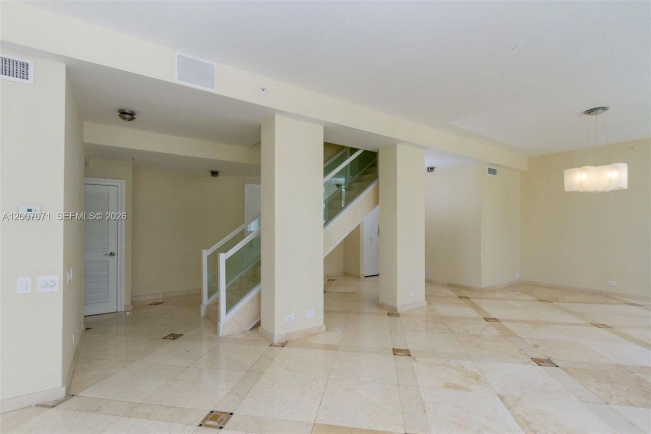 888 Brickell Key Dr, Unit 2802, Miami, FL 33131 Photo