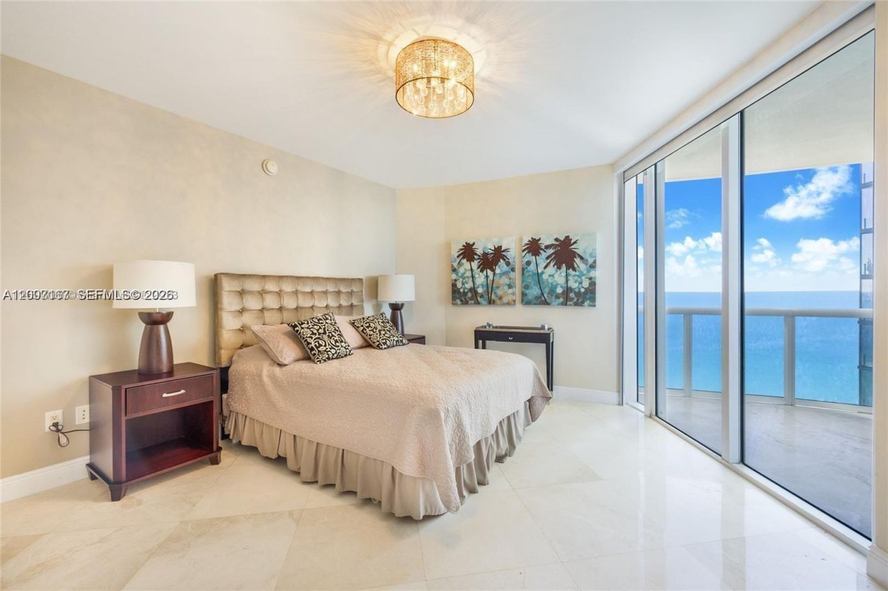 17201 Collins Ave, Unit 2305, Sunny Isles Beach, FL 33160 Photo