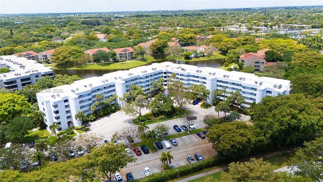 1850 Homewood Blvd, Unit 5010, Delray Beach, FL 33445 Photo
