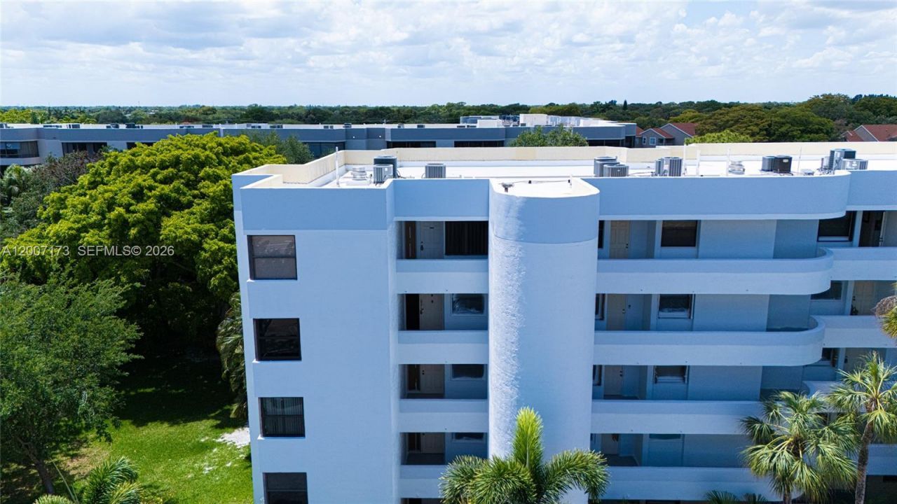 1850 Homewood Blvd, Unit 5010, Delray Beach, FL 33445 Photo