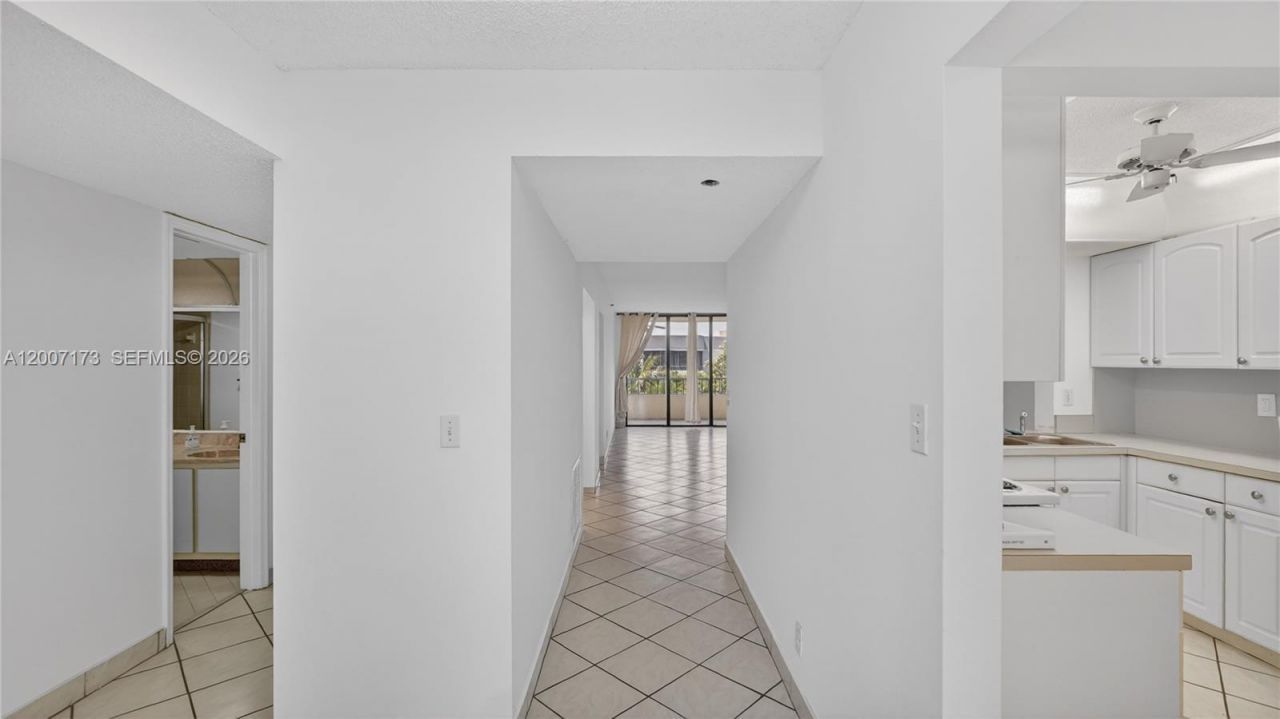 1850 Homewood Blvd, Unit 5010, Delray Beach, FL 33445 Photo