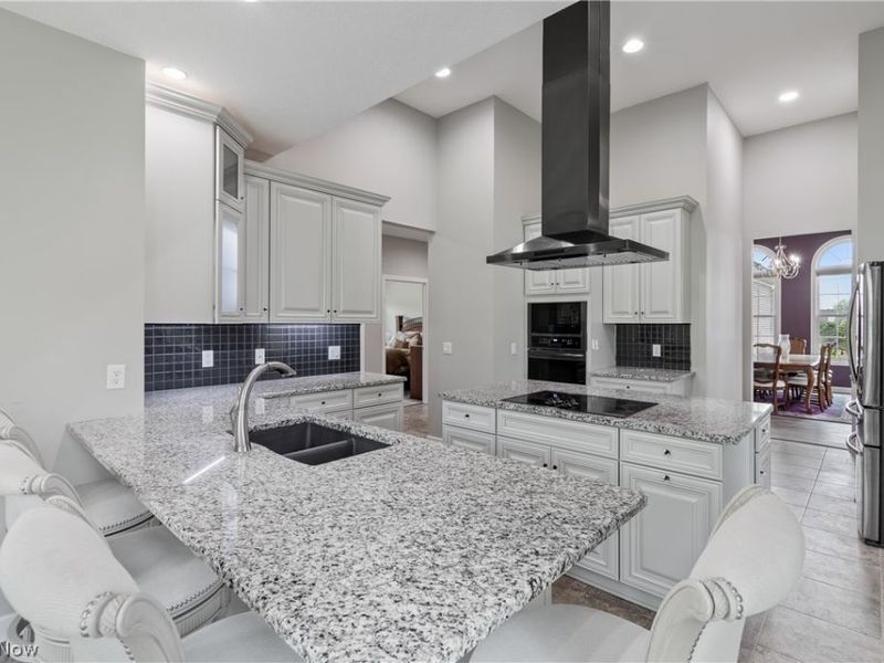 6443 Hills and Dales Road NW, Canton, OH 44708 Photo 10