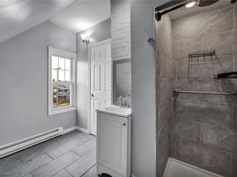 14819 Westropp Avenue, Cleveland, OH 44110 Photo 32