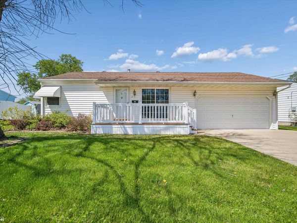 13 Friendly Lane, Ottumwa, IA 52501