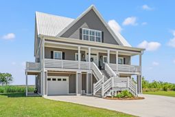 141 Oak Bay Dr. photo 4