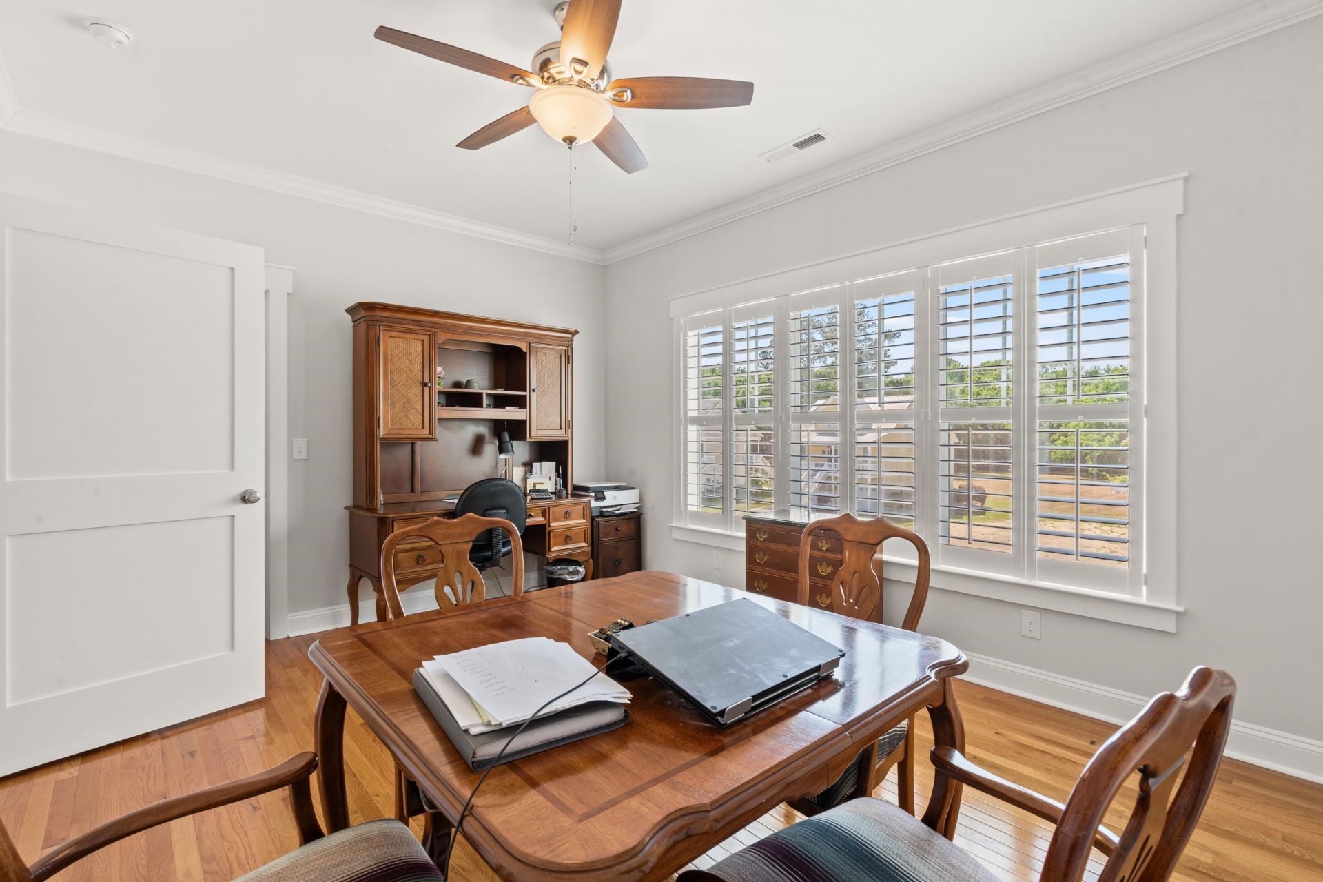 141 Oak Bay Dr. Photo 42