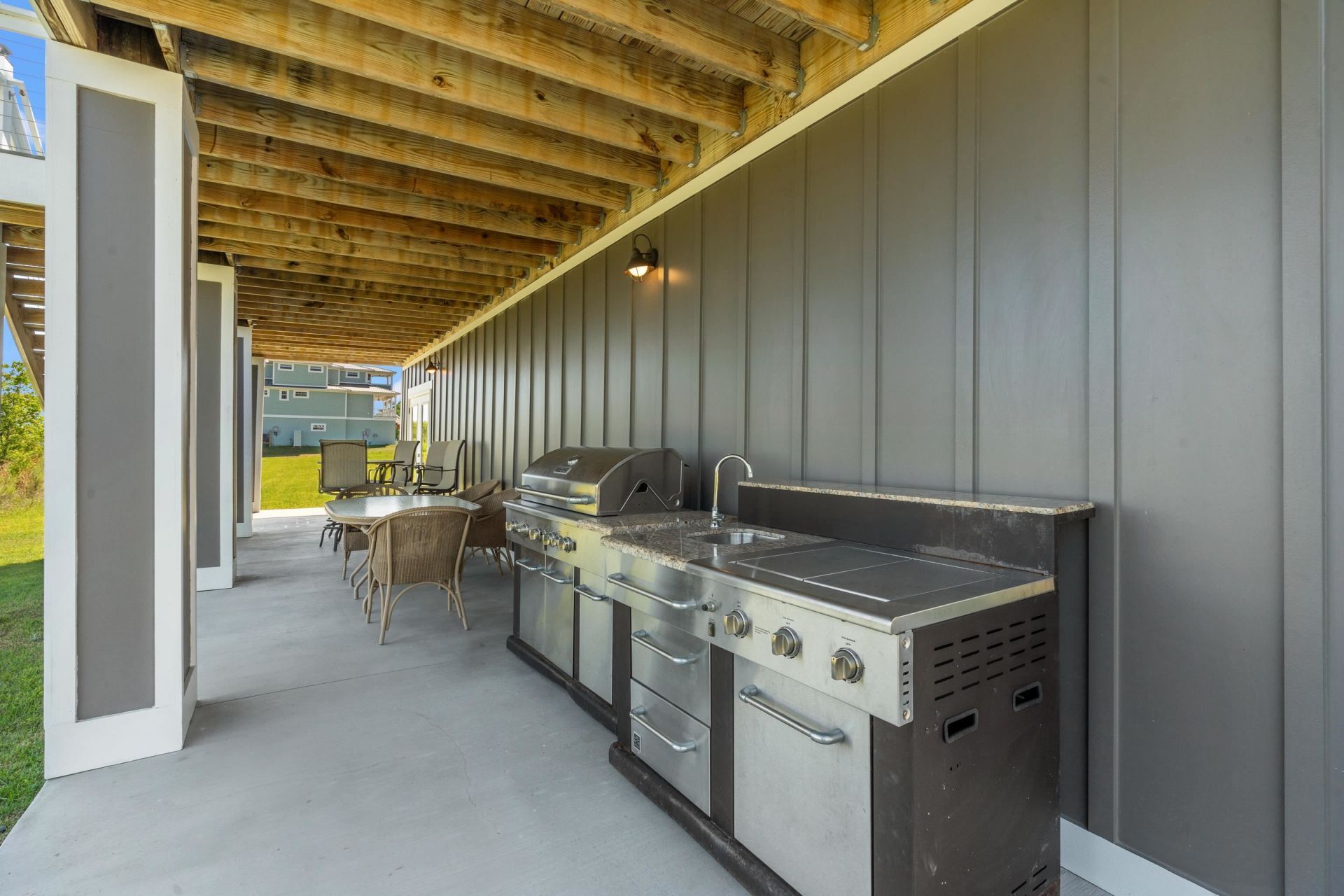 141 Oak Bay Dr. Photo 49