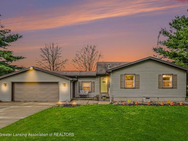 668 S College Road, Mason, MI 48854