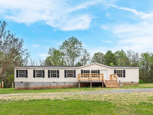 5110 Wheatland RD , Bedford, VA 24523