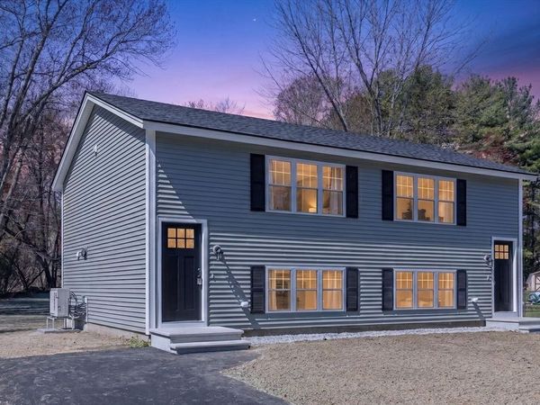 13 Radcliffe Rd, Unit B, Billerica, MA 01821