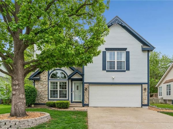 1440 N Lucy Montgomery Way, Olathe, KS 66061