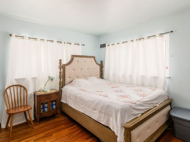 711 Country Club Road , Columbus, OH 43213 Photo 24