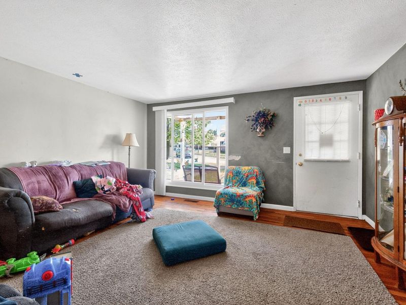 3937 Lexmont Road S, Columbus, OH 43228 Photo 17