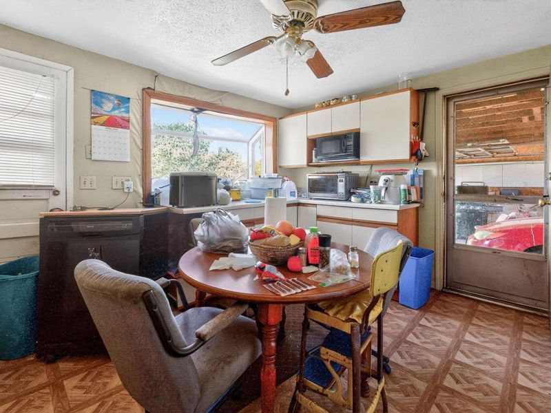 3937 Lexmont Road S, Columbus, OH 43228 Photo 22