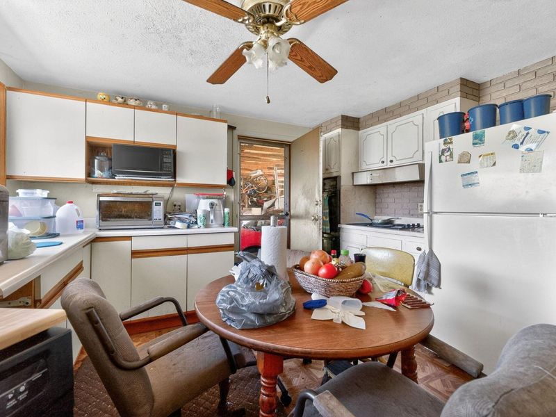 3937 Lexmont Road S, Columbus, OH 43228 Photo 26