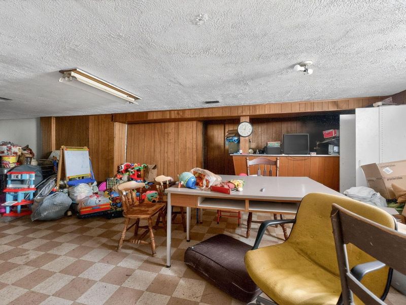 3937 Lexmont Road S, Columbus, OH 43228 Photo 39