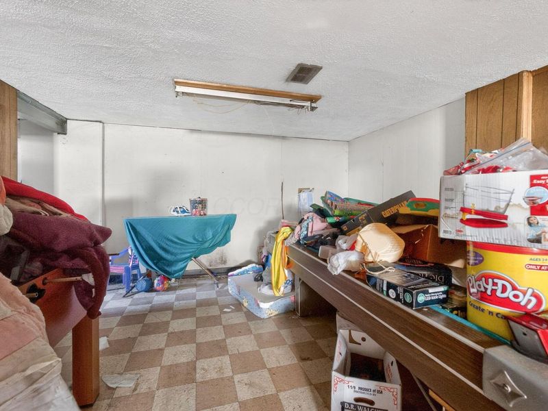 3937 Lexmont Road S, Columbus, OH 43228 Photo 44