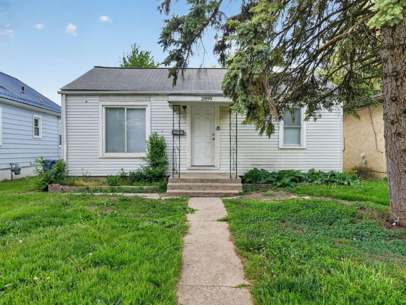 2899 McGuffey Road , Columbus, OH 43224 Photo 1