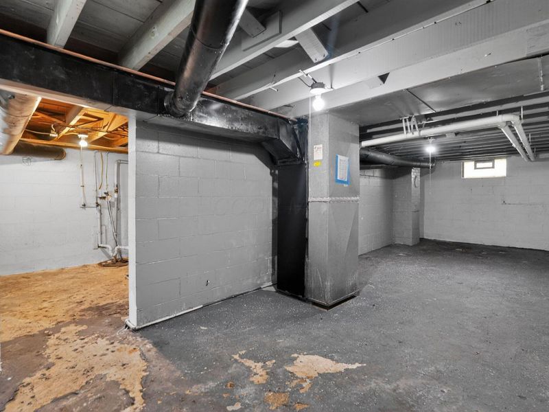 2899 McGuffey Road , Columbus, OH 43224 Photo 27