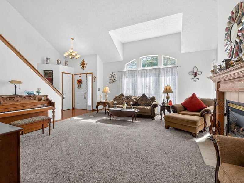 6324 Rossmore Lane, Canal Winchester, OH 43110 Photo 7