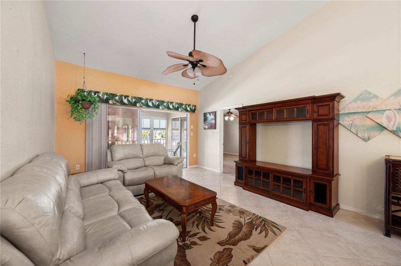 220 Coldeway Drive , Unit 123, Punta Gorda, FL 33950 Photo