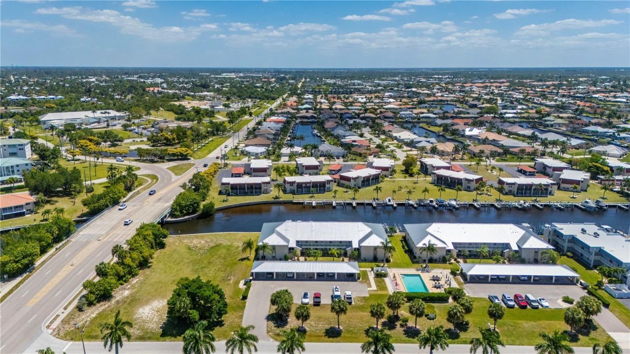 220 Coldeway Drive , Unit 123, Punta Gorda, FL 33950 Photo