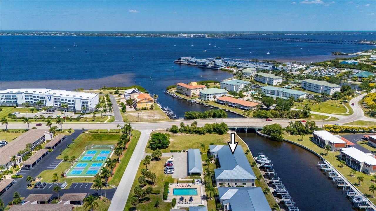 220 Coldeway Drive , Unit 123, Punta Gorda, FL 33950 Photo