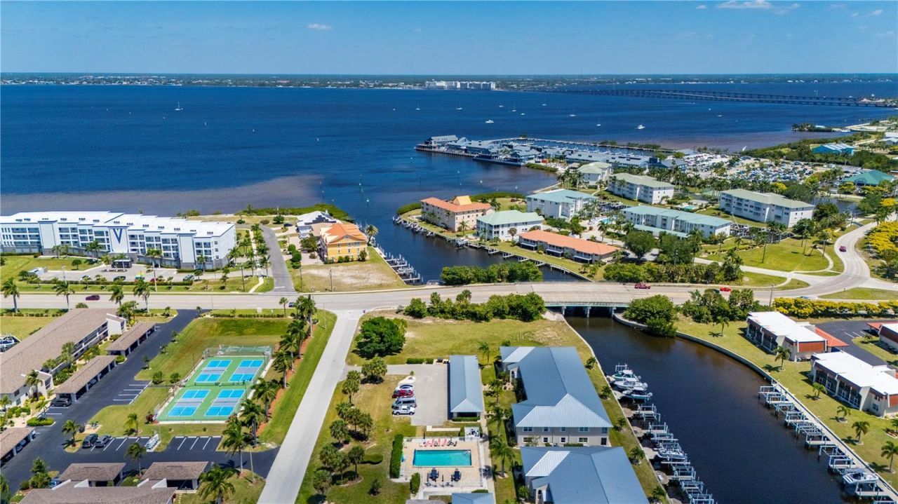 220 Coldeway Drive , Unit 123, Punta Gorda, FL 33950 Photo