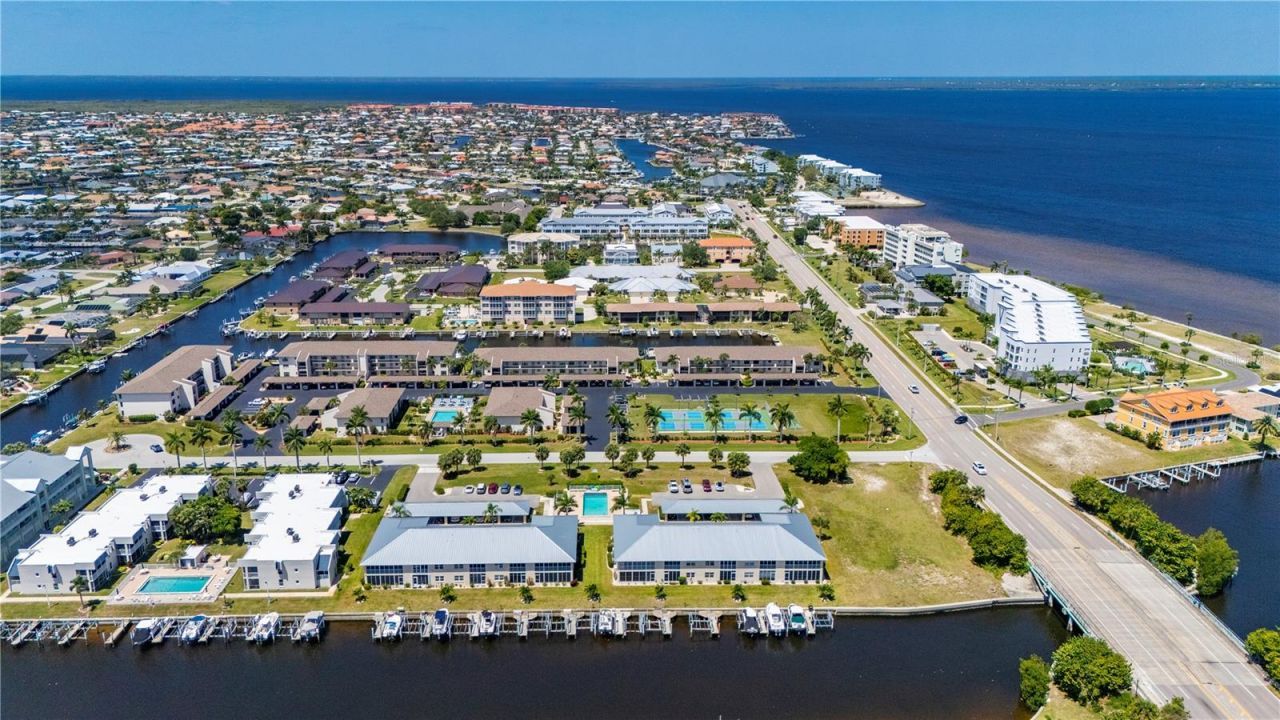 220 Coldeway Drive , Unit 123, Punta Gorda, FL 33950 Photo