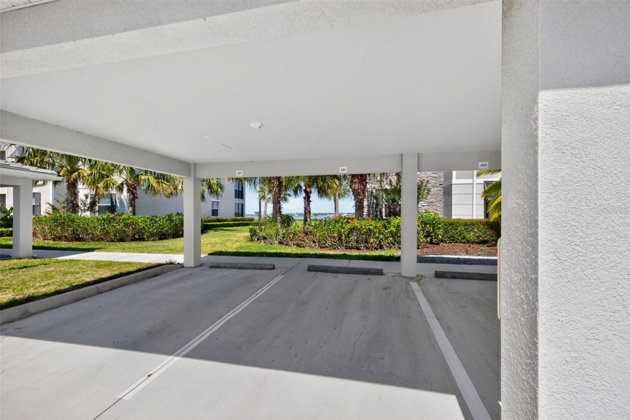 1020 Tidewater Shores Loop, Unit 301, Bradenton, FL 34208 Photo
