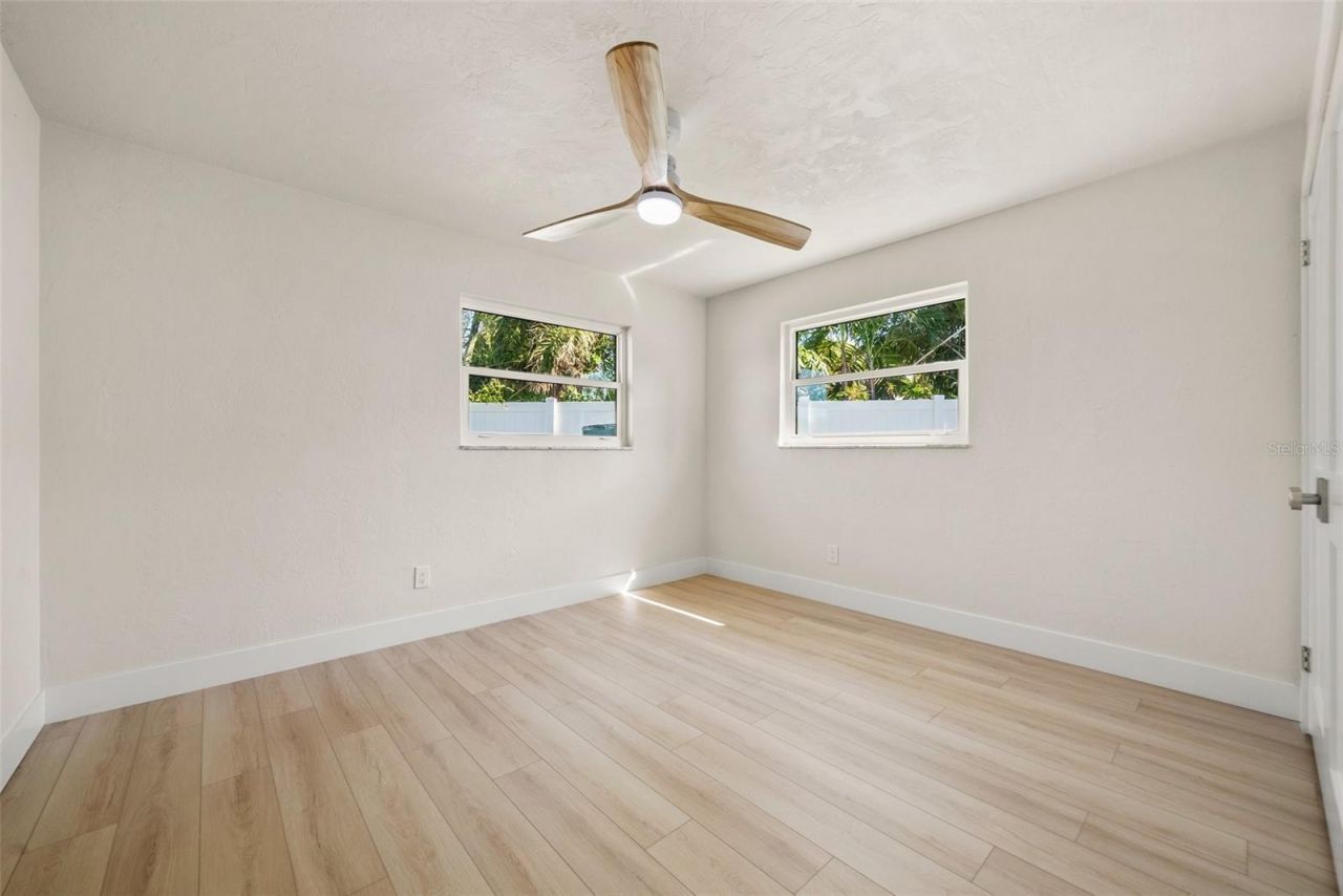4568 40th Street S, Saint Petersburg, FL 33711 Photo