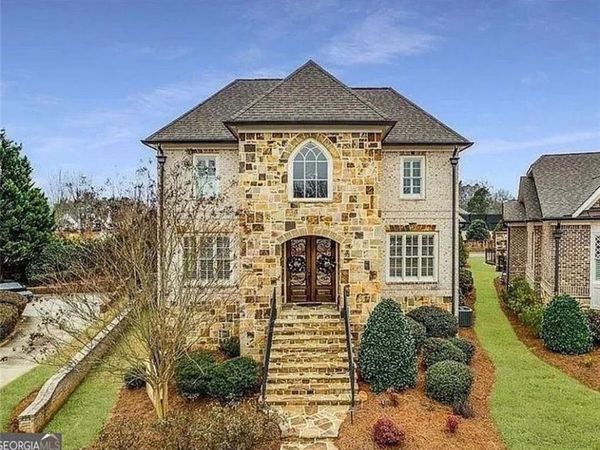 5869 Chickasaw Lane , Braselton, GA 30517