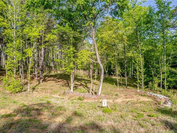 126 Falls Lane , Milledgeville, GA 31061