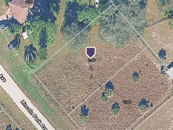 2183 Lincoln Park AVE , ALVA, FL 33920