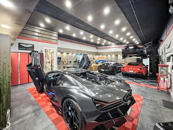 994 N Barfield DR , Unit 11, MARCO ISLAND, FL 34145