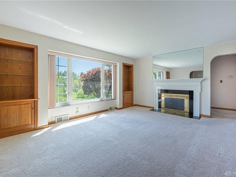 1169 Waving Willow Drive, Dayton, OH 45409 Photo 3