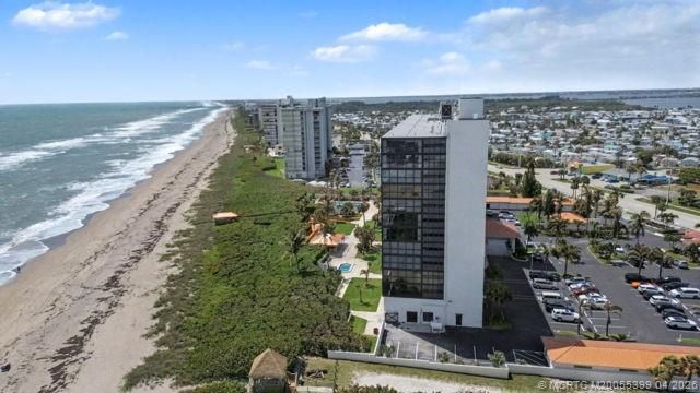 10410 S Ocean Drive, Unit 405, Jensen Beach, FL 34957 Photo