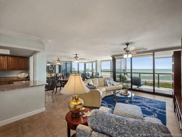 10410 S Ocean Drive, Unit 405, Jensen Beach, FL 34957 Photo