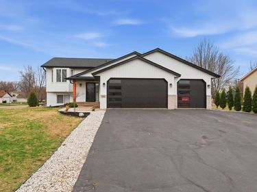 5105 Black Duck Lane, Big Lake, MN 55309