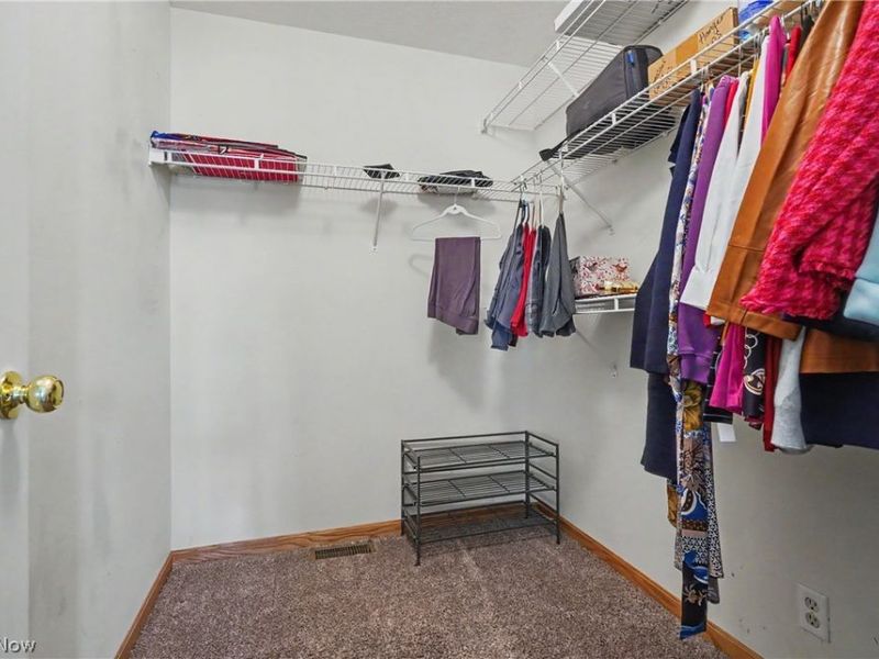 445 E Reserve Drive, Cuyahoga Falls, OH 44223 Photo 22