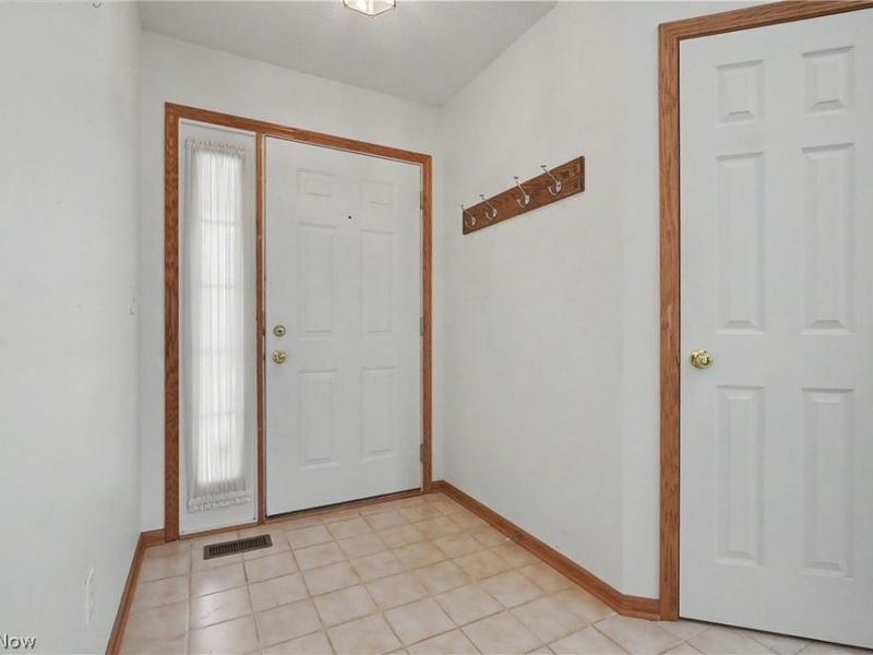 445 E Reserve Drive, Cuyahoga Falls, OH 44223 Photo 31