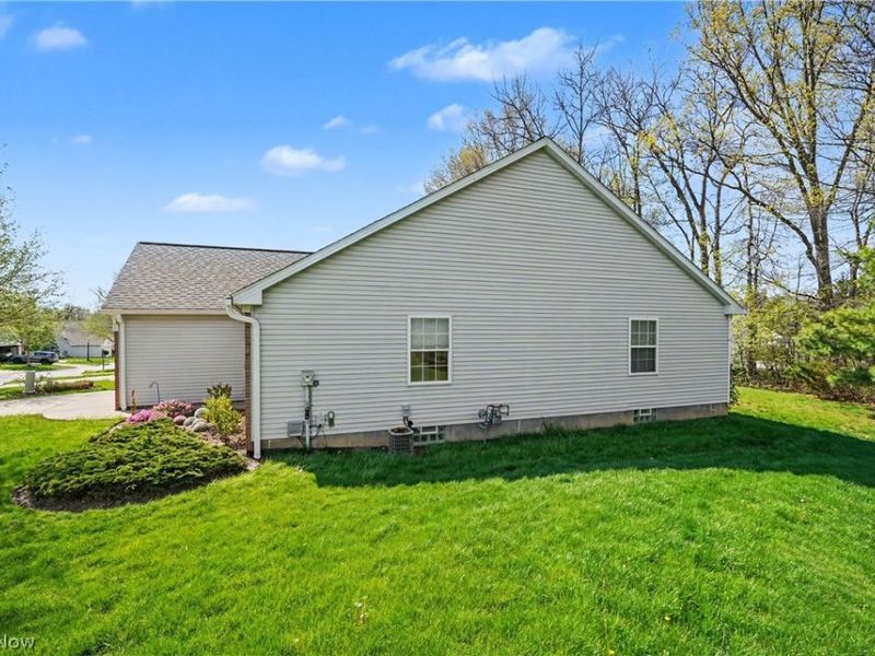 445 E Reserve Drive, Cuyahoga Falls, OH 44223 Photo 44