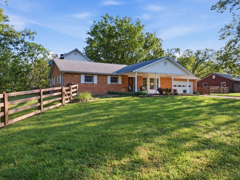 82 Williams Drive, Georgetown, OH 45121 Photo 2